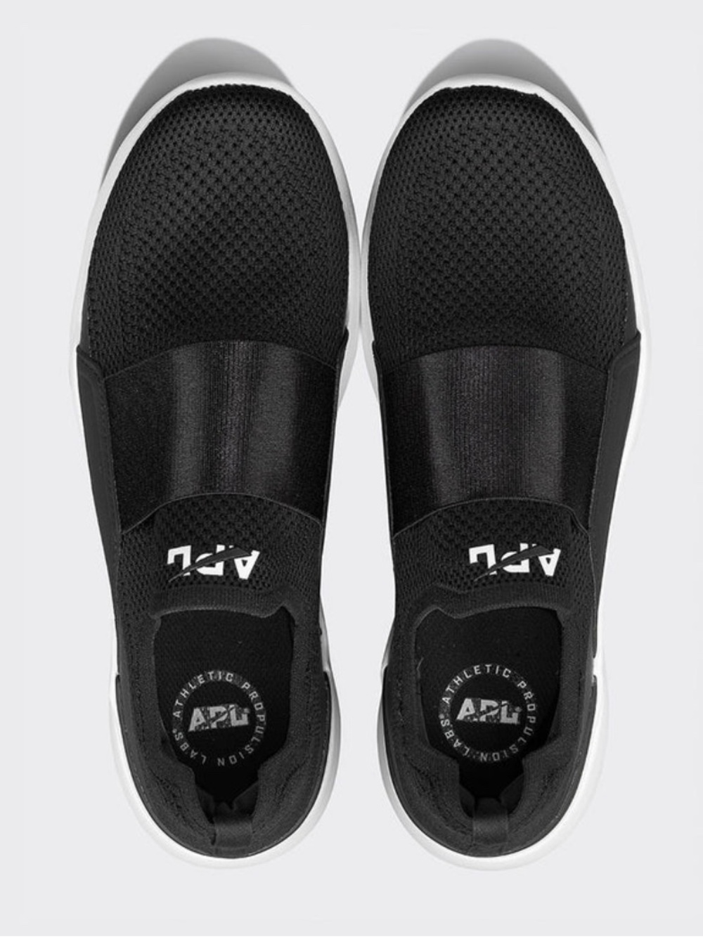 APL TechLoom Bliss Size 8 Black White Slip-On Sneakers